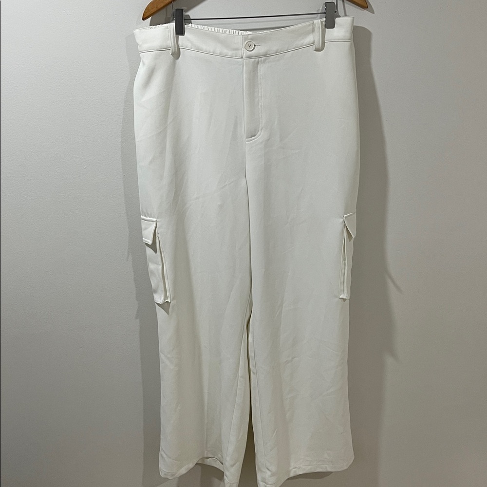 NWOT French Connection Women’s Cargo Trouser Pant 12 White Combat Trouser Office